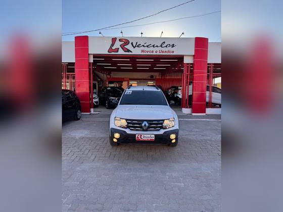 RENAULT OROCH 1.3 TCE FLEX OUTSIDER X-TRONIC RENAULT OROCH 1.3 TCE FLEX OUTSIDER X-TRONIC